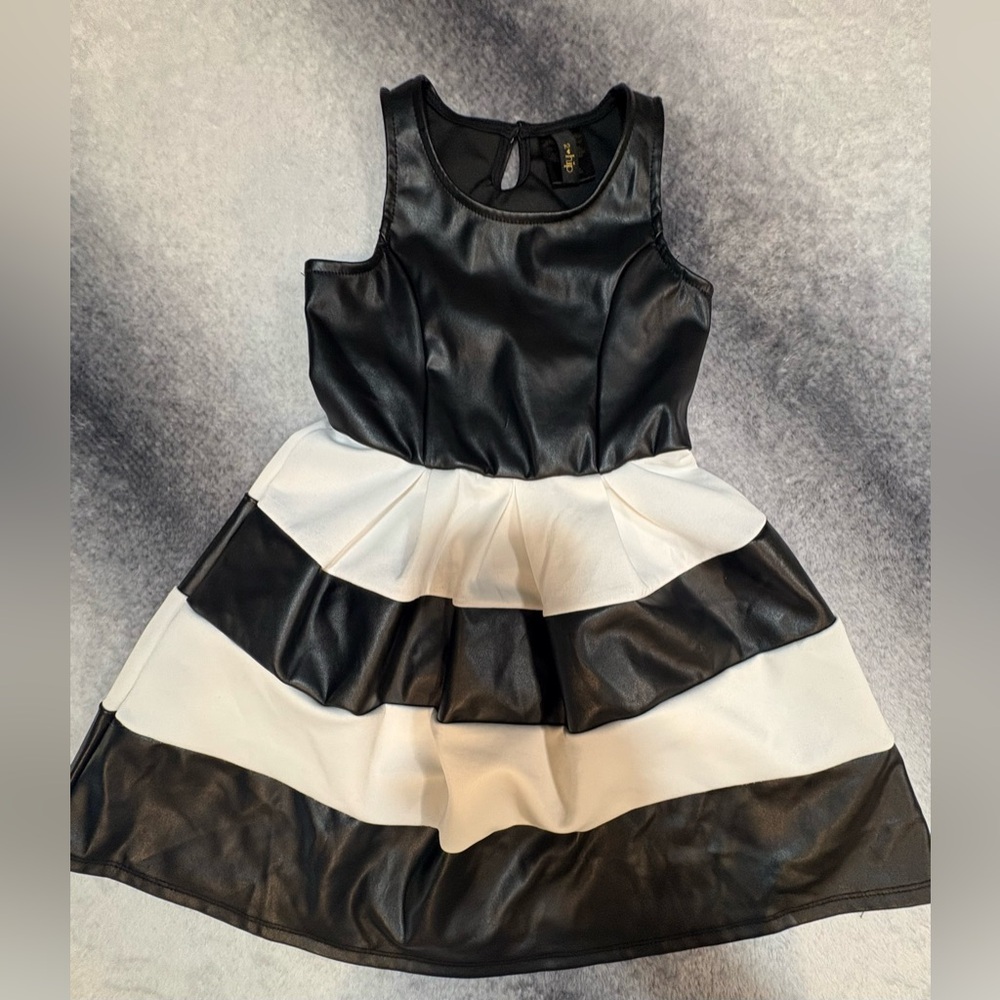 (A3) 2 Hip Girls Faux Leather Striped‎ Dress Size 6 Black White Fit Flare Party